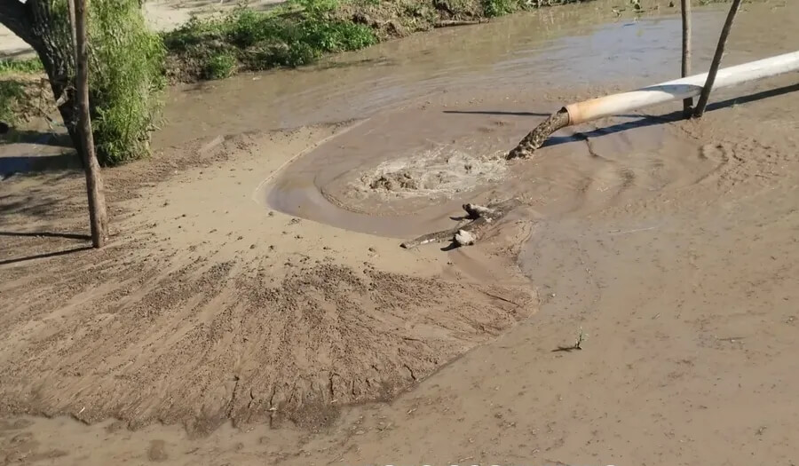 Siguen las tareas de rellenado del sector donde se proyecta el nuevo Paseo Costanero