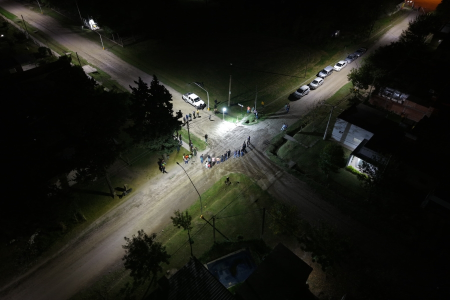 El Gobierno de Malabrigo inauguró un conjunto de obras de infraestructura en los barrios Rincón de Italia y Santa Rosa de Lima que mejoran la calidad de vida de los vecinos.