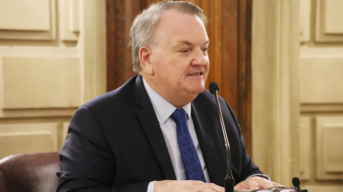Felipe Michlig: "El endeudamiento es responsable y necesario para el desarrollo de Santa Fe"