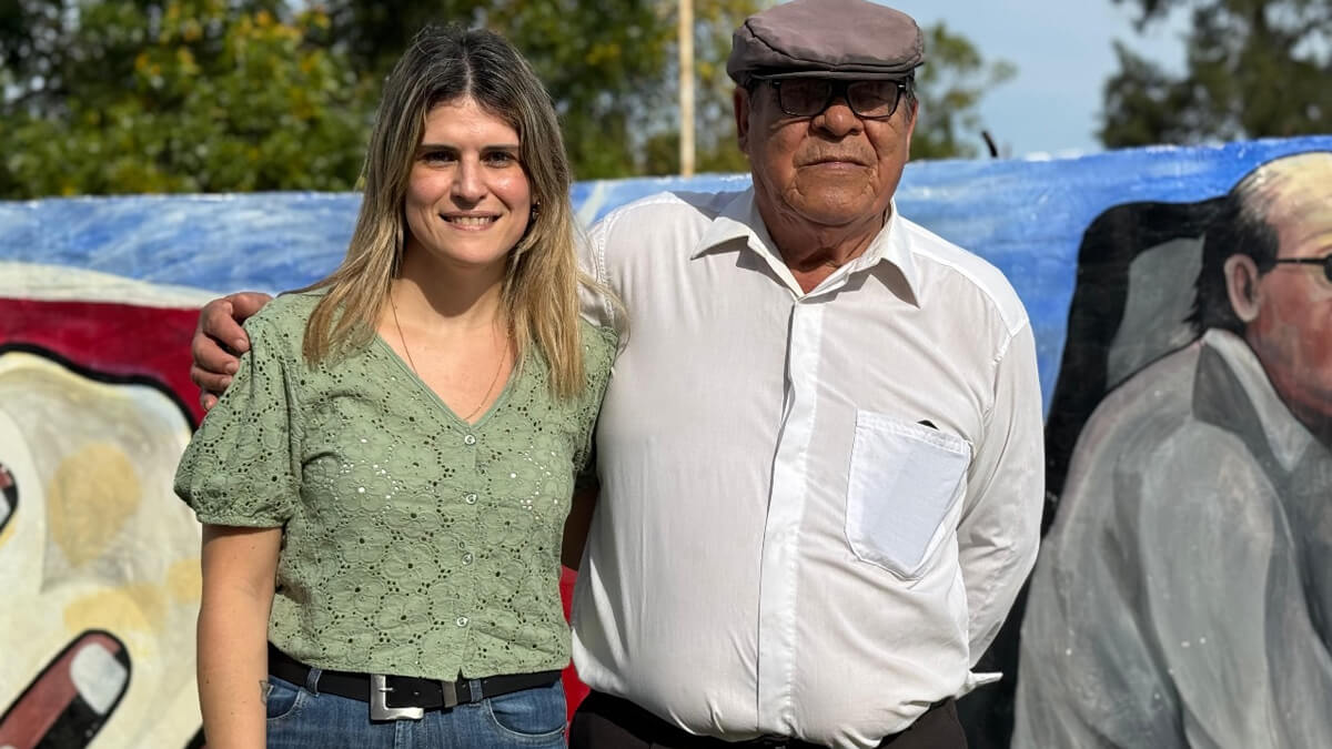 La diputada Charo Mancini participó en la inauguración del mural en homenaja al folklorista Hacha Gómez en Las Toscas
