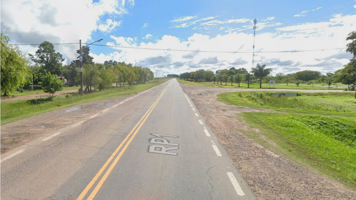 Tramo de la RP 1 en la localidad de Colonia Teresa