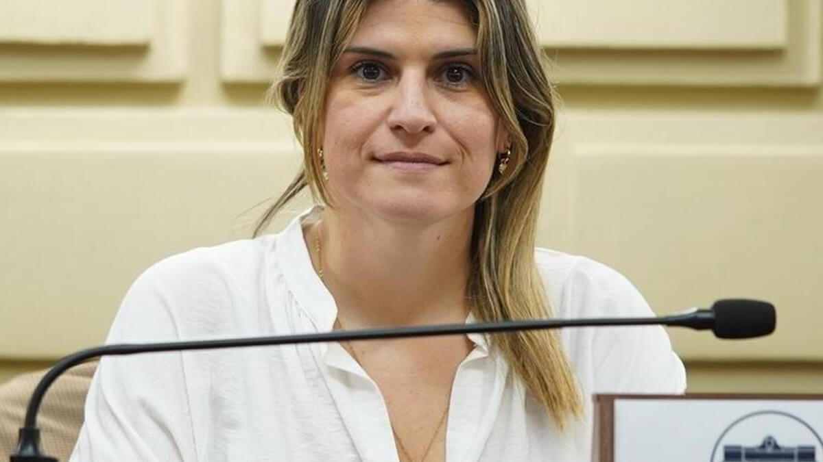 La diputada Mancini durante la Asamblea Legislativa que aprobó los pieglos de los fiscales subrogantes