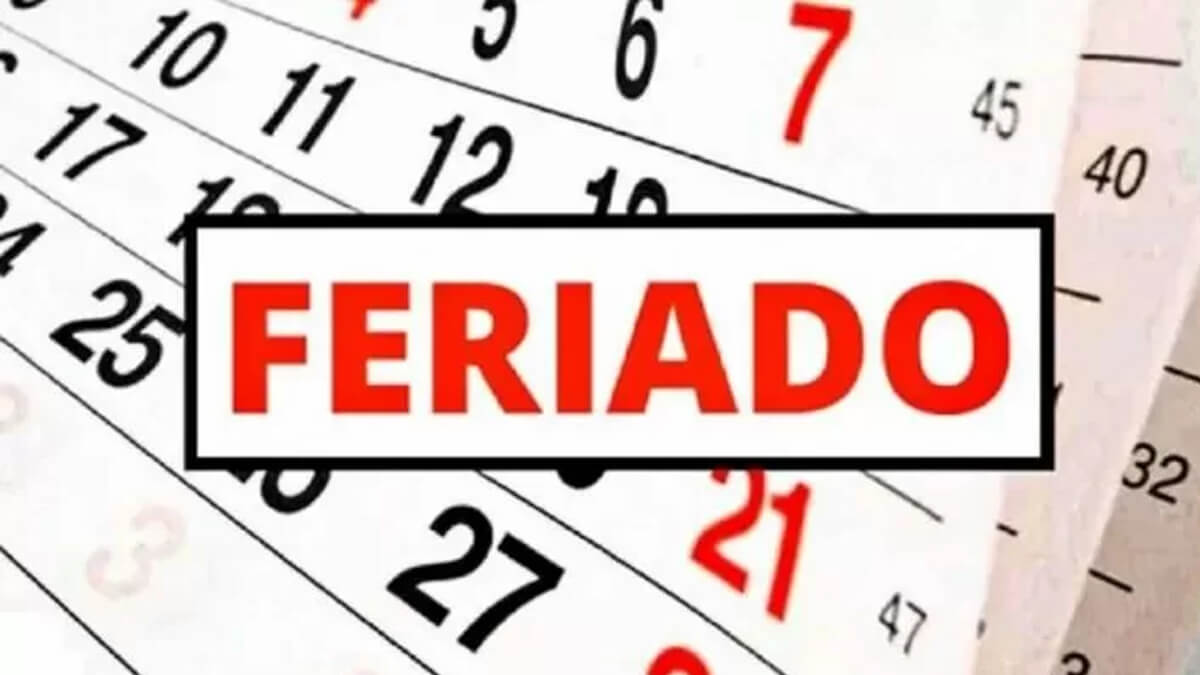 Calendario de feriados nacionales 2025 con fechas destacadas del segundo semestre.