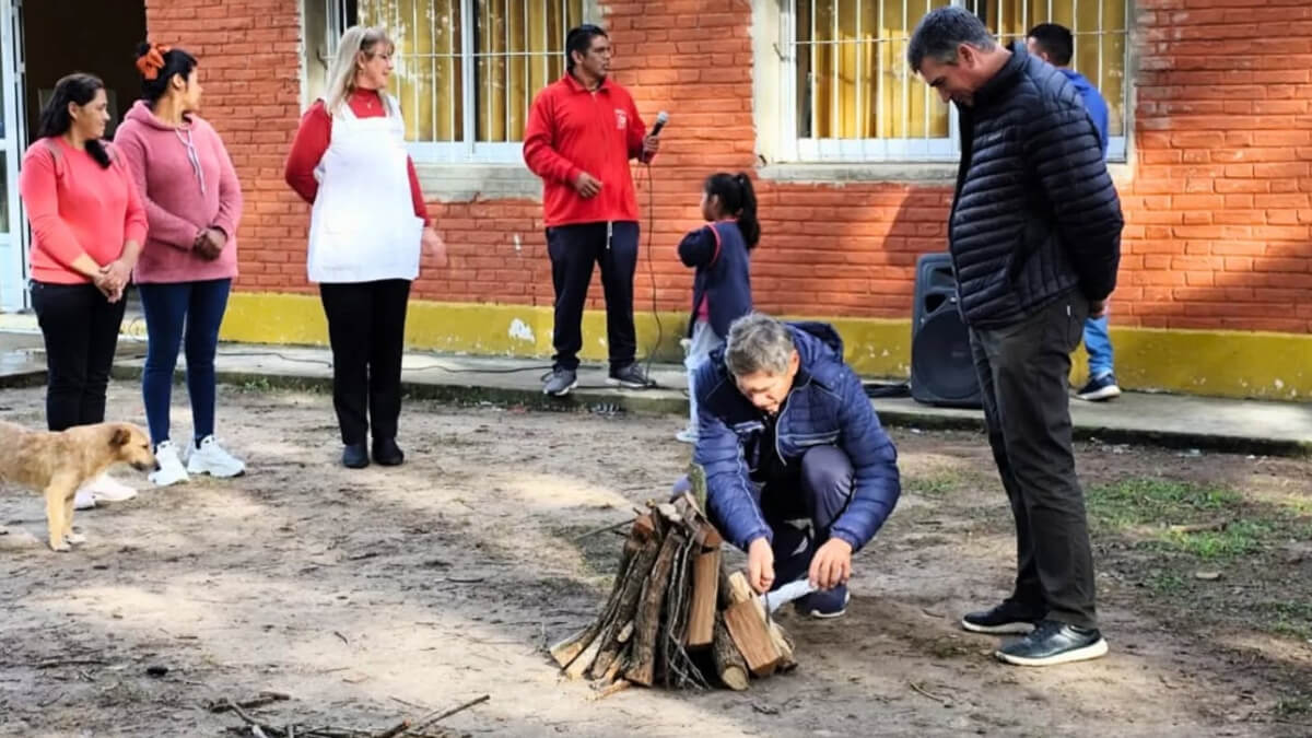 Un momento de la actividades por la celebración de los 100 años de la escuela