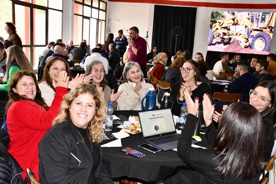 Primer encuentro de participación comunitaria del Plan Estratégico Avellaneda, camino a los 150 años