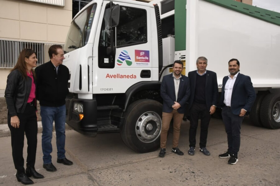 Presentación  del nuevo camión compactador 0 km adquirido por el municipio con una inversión de 145 millones de pesos, en el marco del Programa Provincial de Inversiones PROMUDI