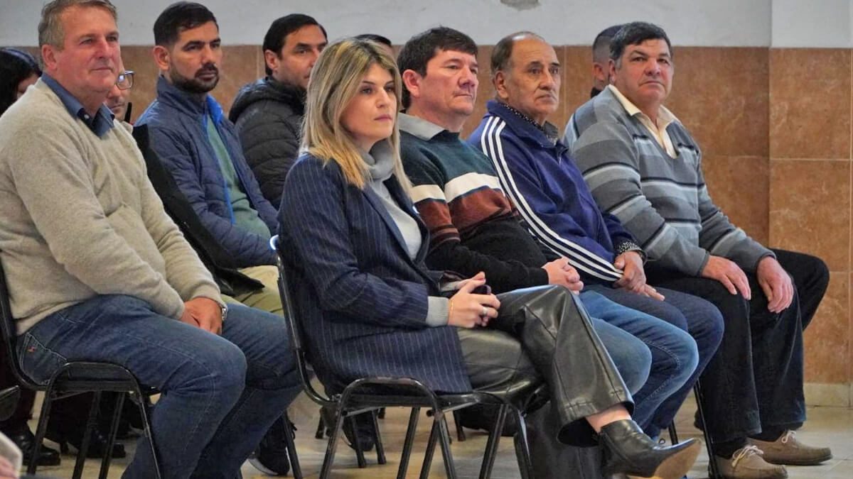La diputada Mancini participando del acto por el aniversario de San Antonio de Obligado