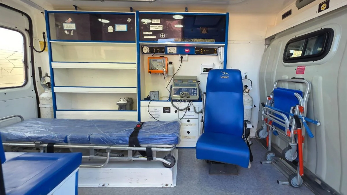 Ambulancia de alta complejidad entregada por el gobierno provincial al Samco de San Guillermo