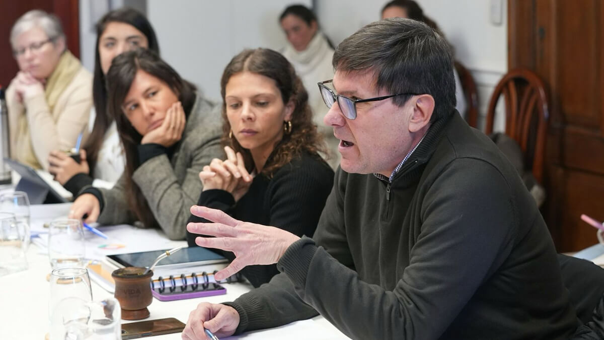 El ministro de Educación José Goity durante su presentación en la Legislatura de Santa Fe sobre los resultados de la evaluación de lectura