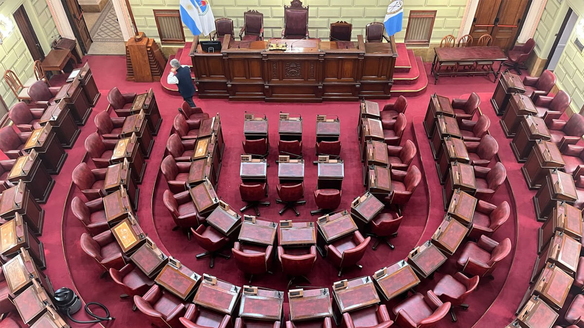 Legislatura de Santa Fe lista para recibir a los convencionales que reformarán la Constitución provincial.