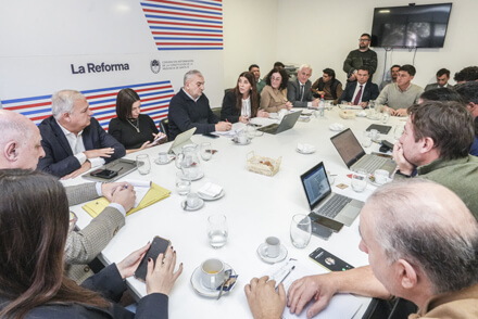 Reunión de la Comisión de Funcionamiento del Estado y Participación Ciudadana en la Convención Reformadora de Santa Fe