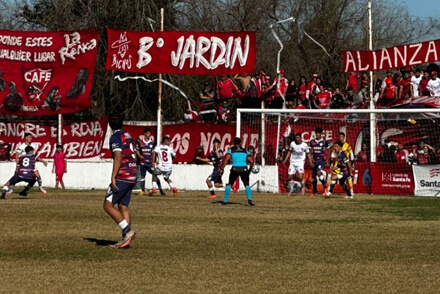 Partido disputado entre Ferro y Unión en Rafaela por los octavos de final de la Copa Santa Fe
