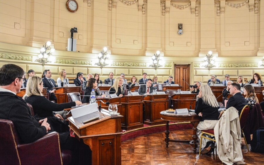 Reunión de la Comisión de Poder Judicial de la Convención