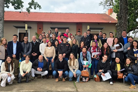 Participantes del taller de turismo realizado en Romang en el marco del Plan de Marketing Turístico Provincial