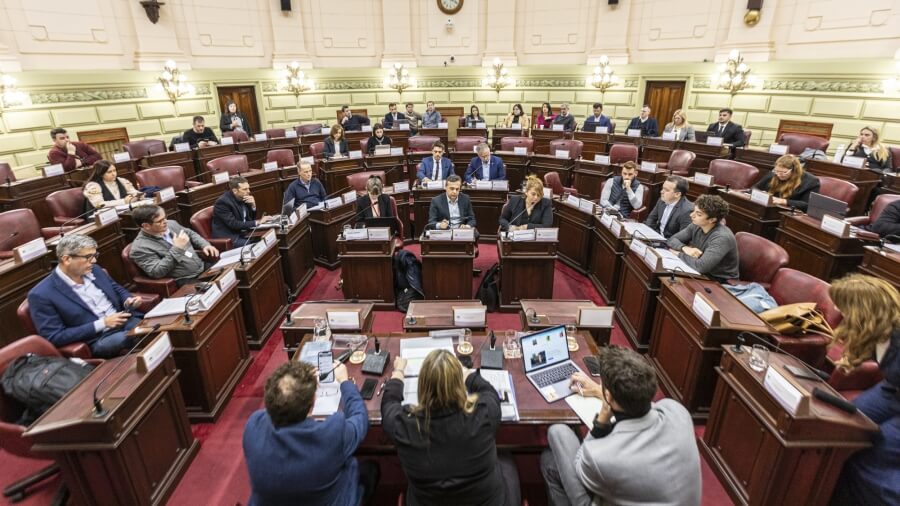 Reunión de la Comisión de Régimen Municipal de la Convención Reformadora en la Legislatura de Santa Fe