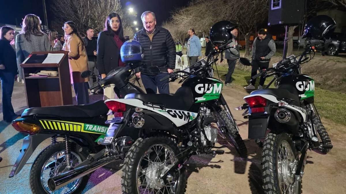 Motovehículos entregados a la Guardia Urbana y área de Tránsito de San Guillermo para fortalecer la seguridad