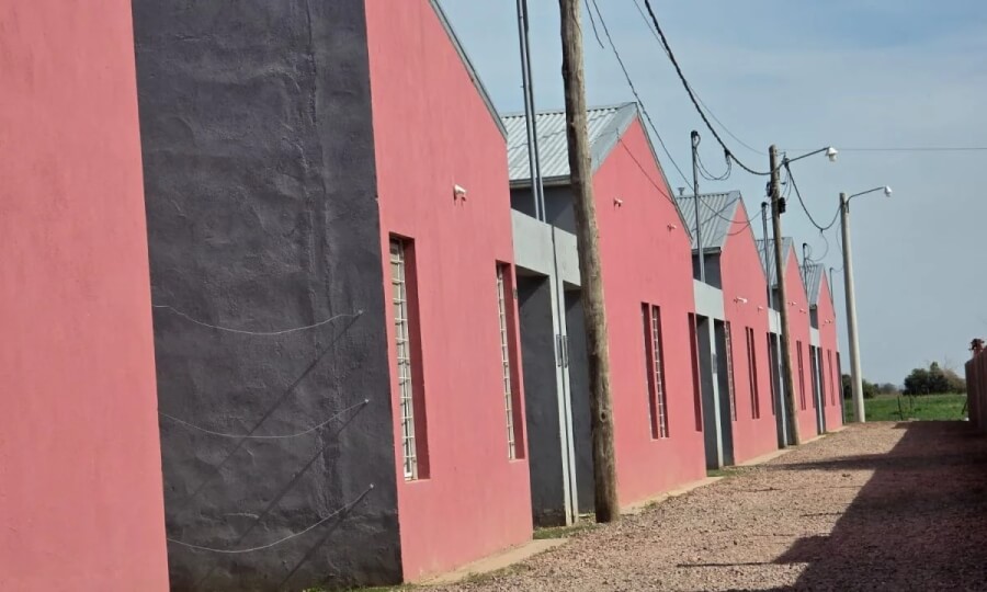 Viviendas entregadas en Arrufó