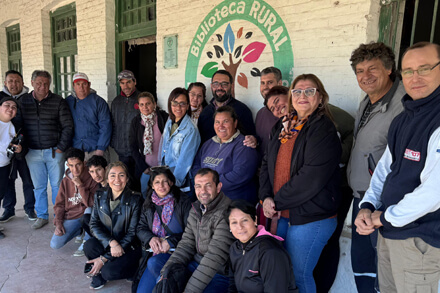 Participantes de la presentación del programa CreArte Litoral en Intiyaco