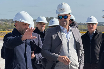 Funcionarios de Santa Fe y Córdoba recorriendo zona portuaria en el marco de la agenda logística de la Región Centro