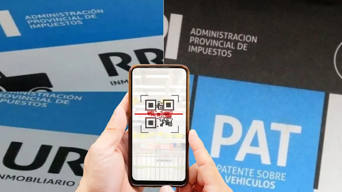 Celular escaneando código QR para pagar impuestos digitales en Santa Fe
