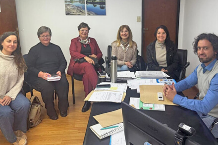 Estela Yaccuzzi reunida con miembros del Consejo Directivo de la Asociación de Museos