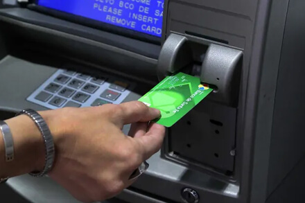 Cajero banco
