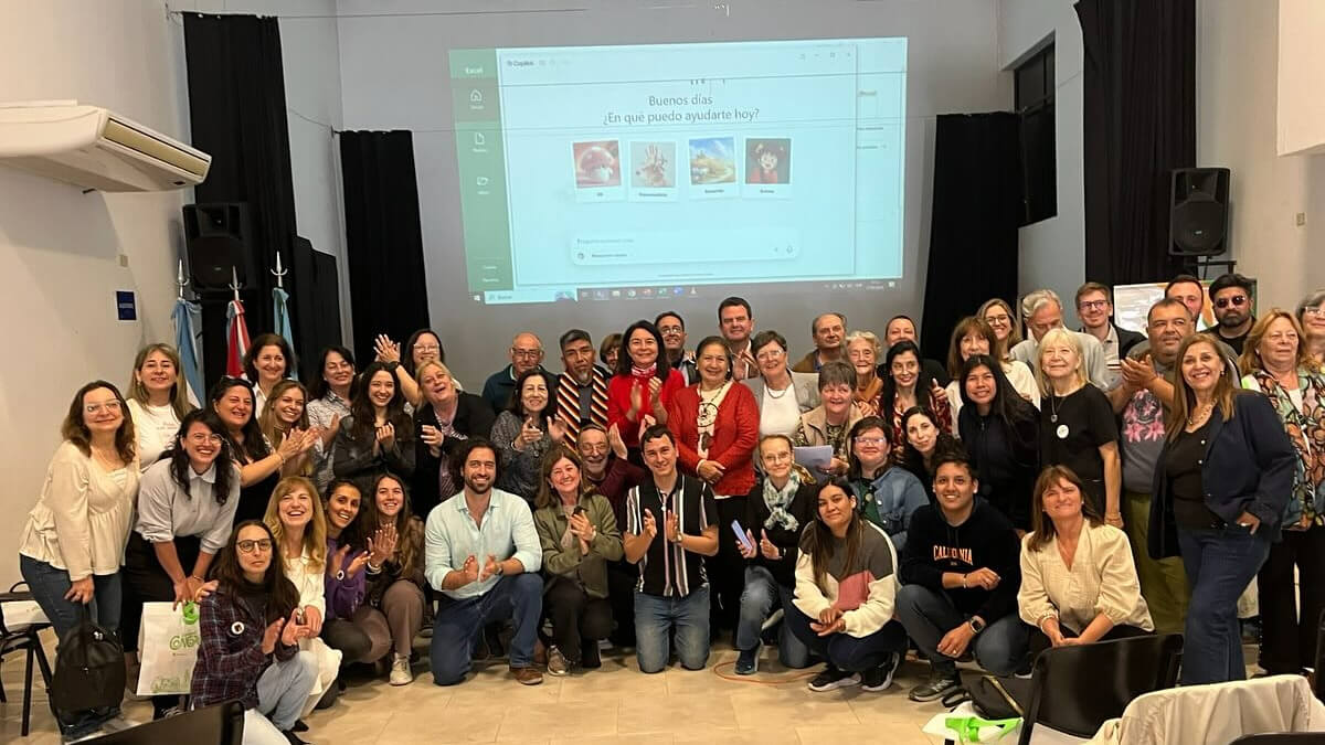 Encuentro de museos realizado en Malabrigo con la presencia de autoridades provinciales y referentes culturales.