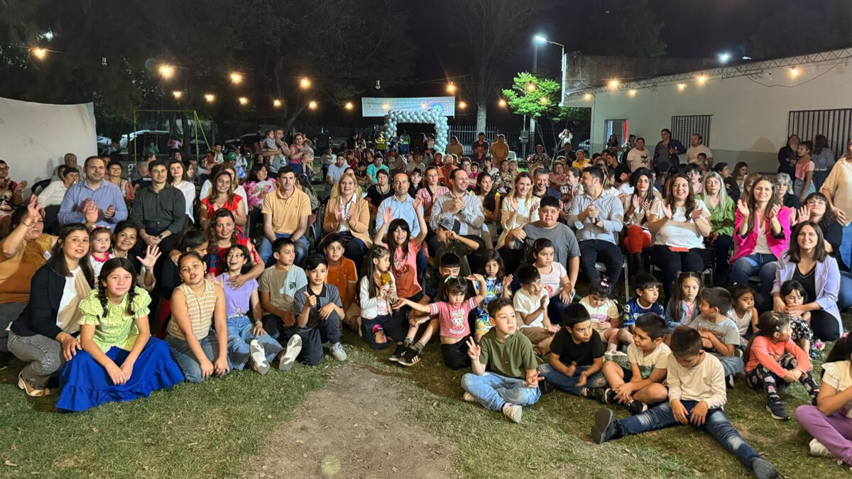 acto por los 40 años del Centro de Acción Familiar “Juan Pablo II” en Villa Ocampo