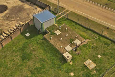 Obras en la cisterna de agua potable en Los Laureles para garantizar presión, caudal y servicio seguro en el barrio Cacique Colashii