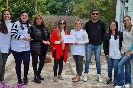 Carolina Gómez entrega aporte educativo a directivos escolares