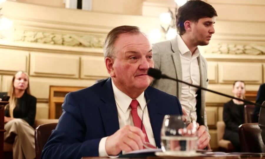El senador Felipe Michlig durante su intervención en la Cámara Alta santafesina