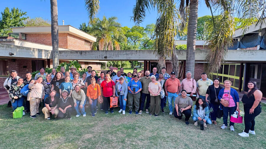 Participantes del encuentro de Agricultura Familiar realizado en La Lola