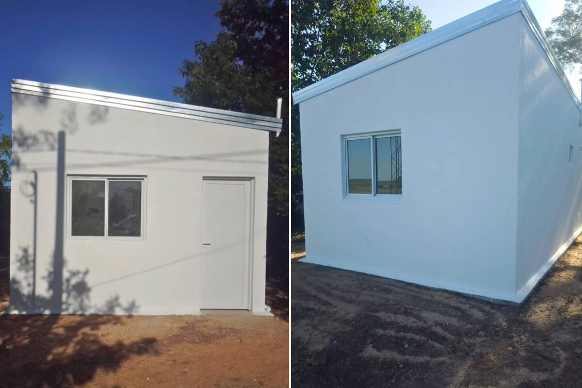 Vivienda en construcción en Las Garzas en etapa final, con paredes modulares y techo instalado en barrio Bataraz