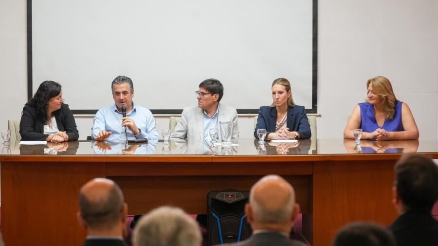 Autoridades provinciales presentaron el curso de formación en seguridad que se brindará a partir del 2026 