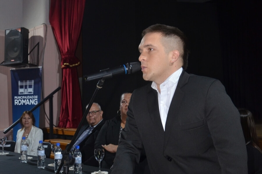 Lucas Alonso asumiendo a su cargo de concejal para la gestión 202-2029