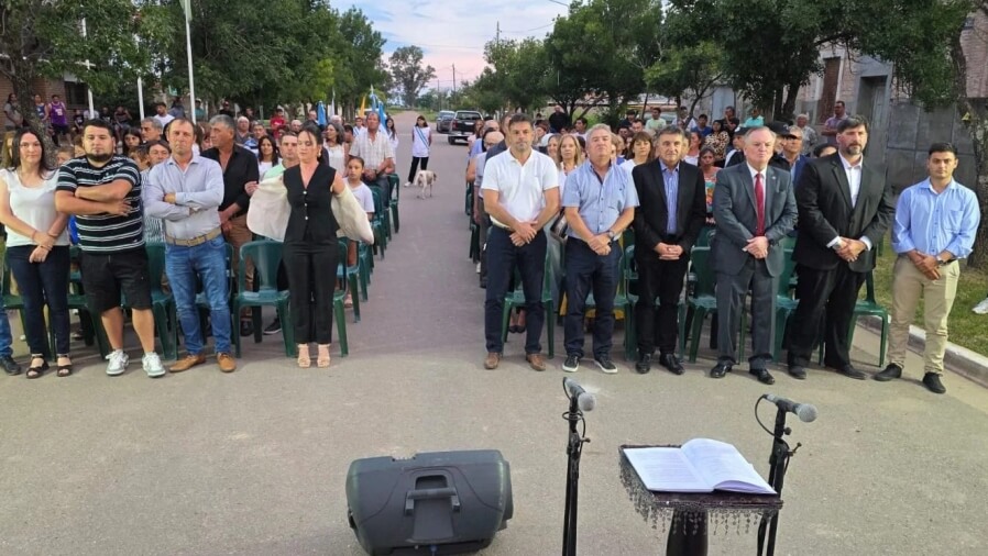 Autoridades provinciales, comunales y vecinos participaron del acto de asunción en Ambrosetti
