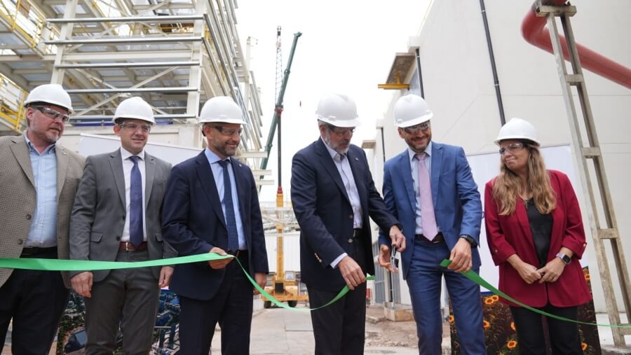 Corte de cintas que habilitó la ampliación de la planta de Molinos Agro en San Lorenzo