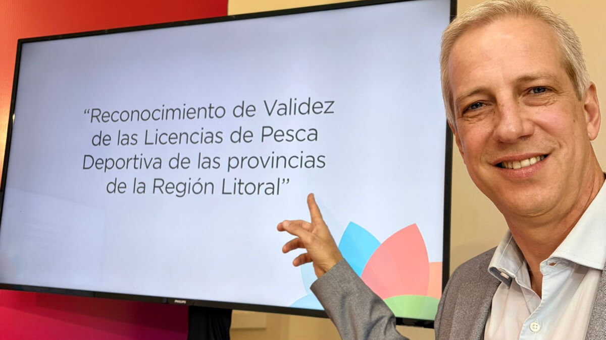 Dionisio Scarpin diputado provincial impulsa reconocimiento de licencias de pesca deportiva en el río Paraná