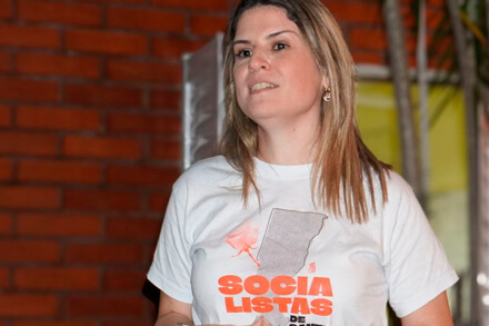 Diputada provincial Charo Mancini durante balance político del Partido Socialista en 2025