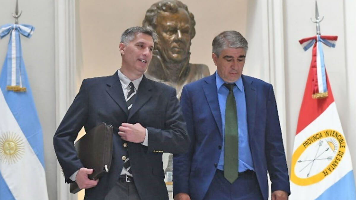 Ministros Bastia y Olivares