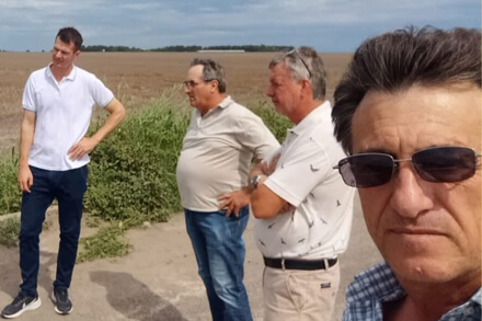 José Luis Casalis junto a funcionarios de Vialidad Provincial recorriendo el tramo El Arazá – El Ricardito de la Ruta Provincial 87