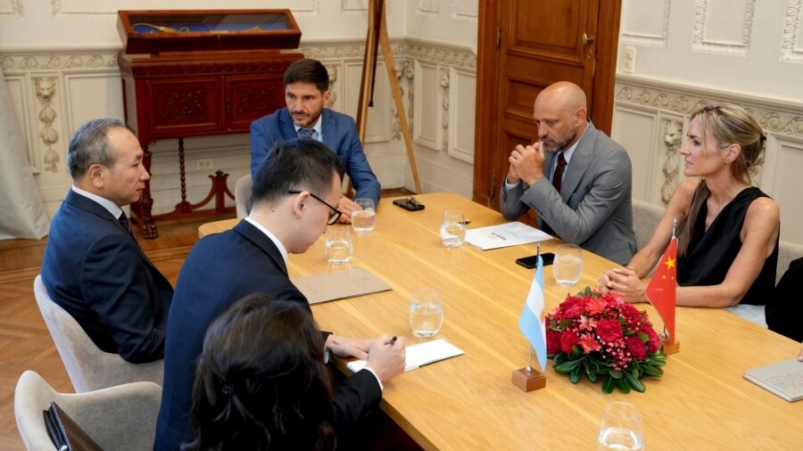 Reunión empresarial entre empresas chinas y firmas santafesinas en Rosario