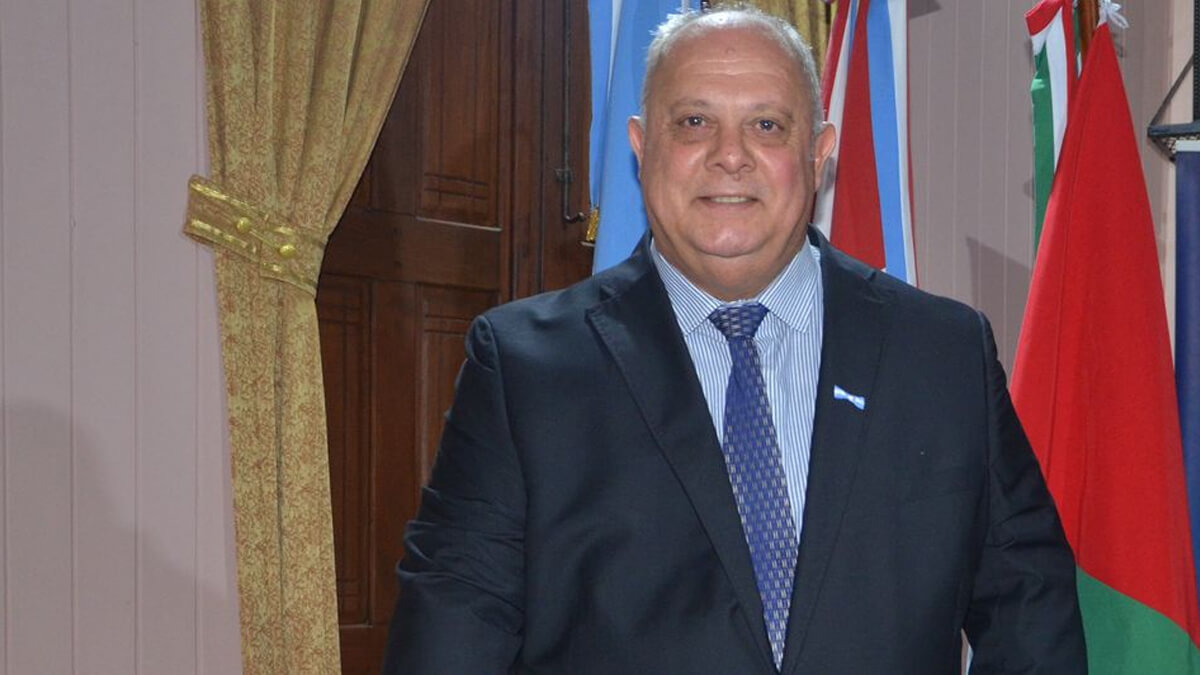 Intendente Sergio Ramseyer en el aniversario 139 de la creación de la Comuna de Romang