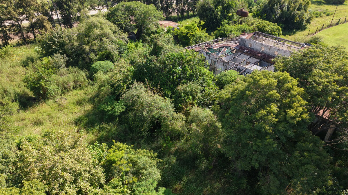 Predios abandonados de la quiebra INAZA/Cooperativa Arno intervenidos por el municipio de Villa Ocampo por riesgos sanitarios.
