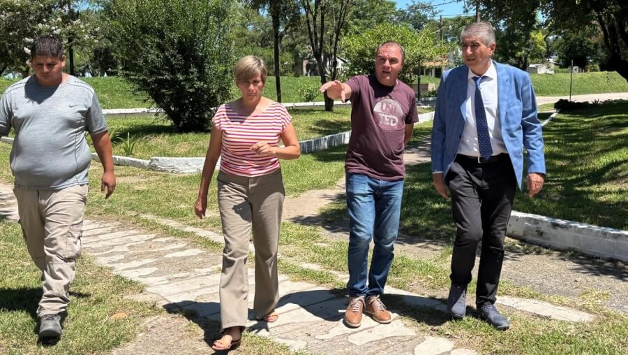 Autoridades provinciales y locales recorren Saladero Cabal luego del anuncio de obras financiadas por el Programa Brigadier