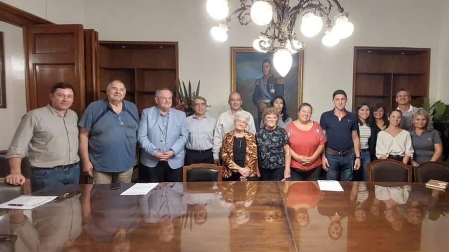 senador michlig borla garibaldi seisas traferri motta reunion cooperadores escolares fondo asistencia educativa santa fe