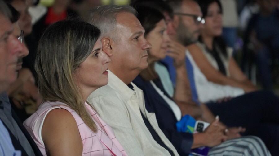diputada Charo Mancini durante el acto de inauguración del playón deportivo Miguel Lifschitz en San Antonio de Obligado