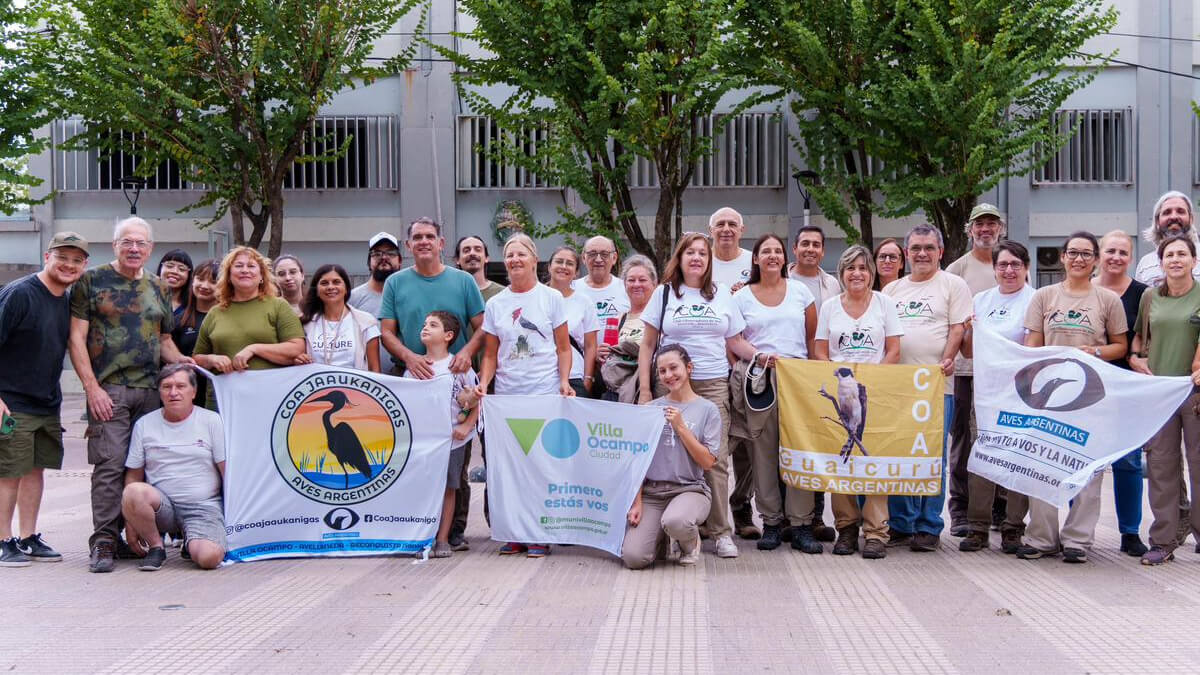 Participantes del encuentro regional de observadores de aves en Villa Ocampo Jaaukanigás