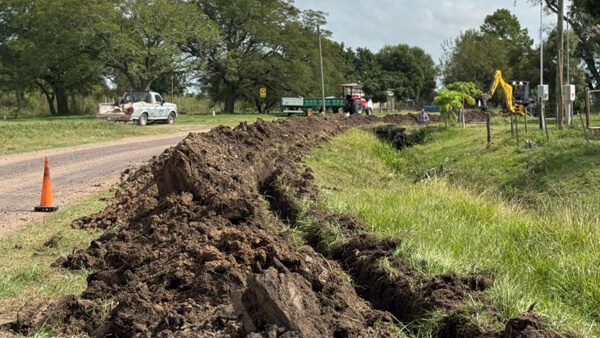 Obra de ampliación de red de agua potable en Isleta Centro con instalación de cañerías