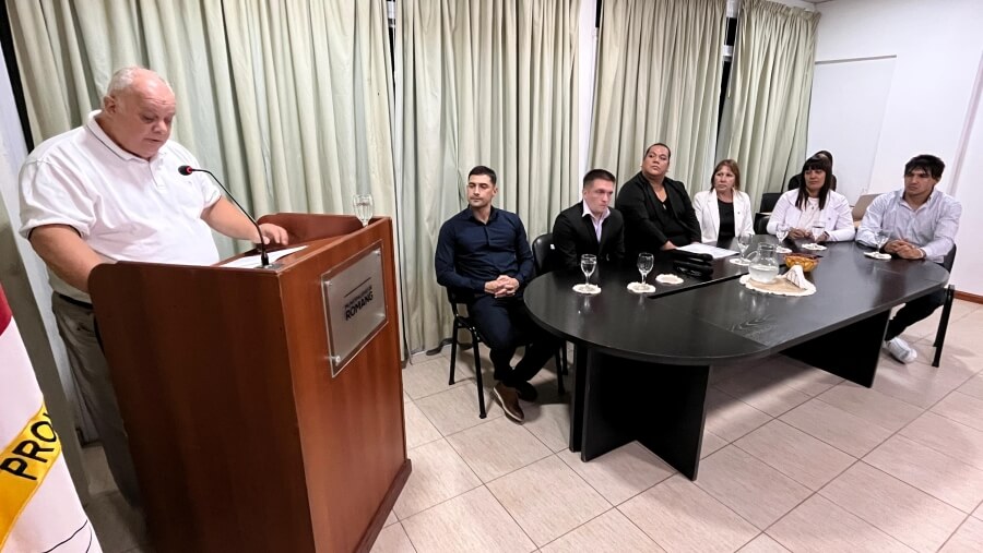 El intendente Ramseyer expone su balance de gestión ante los concejales durante la apertura de sesiones 2026 en Romang